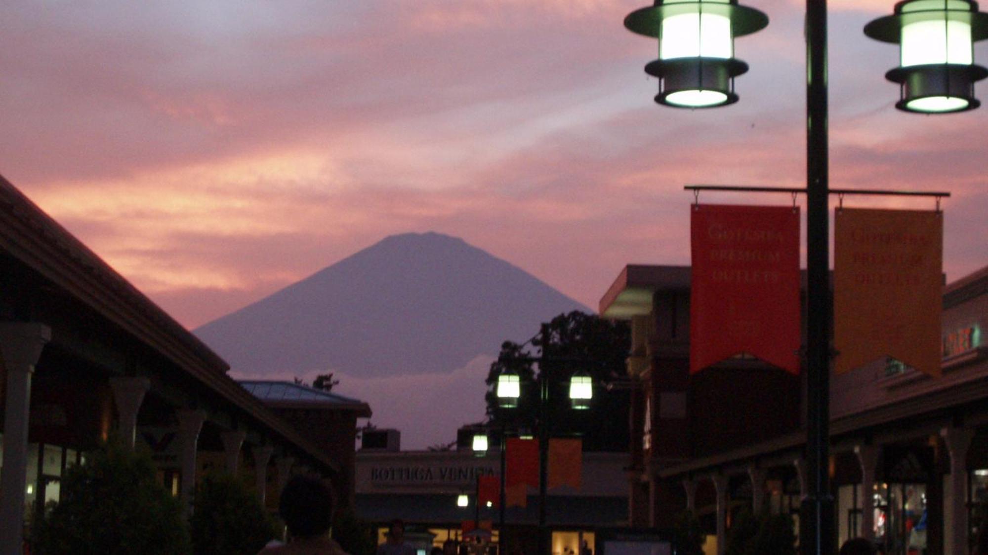 Toyoko Inn Gotemba Ekimae Dış mekan fotoğraf
